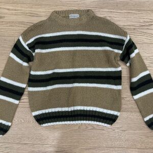 Urban Outfit Sweater